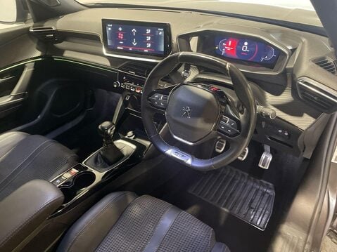 Peugeot 2008 1.5 BlueHDi GT SUV 5dr Diesel Manual Euro 6 (s/s) (110 ps) 1 Owner - Senso 15