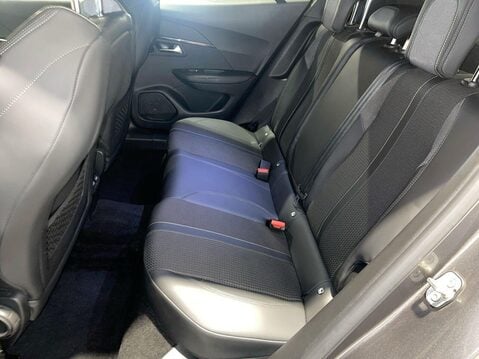 Peugeot 2008 1.5 BlueHDi GT SUV 5dr Diesel Manual Euro 6 (s/s) (110 ps) 1 Owner - Senso 17