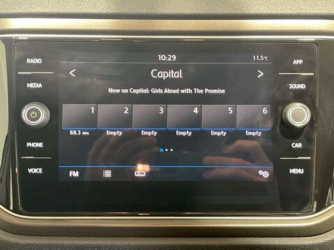 Volkswagen T-Roc 1.0 TSI SE SUV 5dr Petrol Manual Euro 6 (s/s) (115 ps) Sensors -Cruise - Bl 34