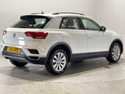 Volkswagen T-Roc 1.0 TSI SE SUV 5dr Petrol Manual Euro 6 (s/s) (115 ps) Sensors -Cruise - Bl 17