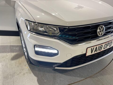 Volkswagen T-Roc 1.0 TSI SE SUV 5dr Petrol Manual Euro 6 (s/s) (115 ps) Sensors -Cruise - Bl 29