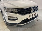 Volkswagen T-Roc 1.0 TSI SE SUV 5dr Petrol Manual Euro 6 (s/s) (115 ps) Sensors -Cruise - Bl 19