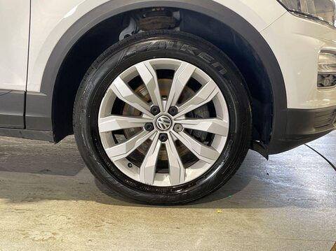 Volkswagen T-Roc 1.0 TSI SE SUV 5dr Petrol Manual Euro 6 (s/s) (115 ps) Sensors -Cruise - Bl 20