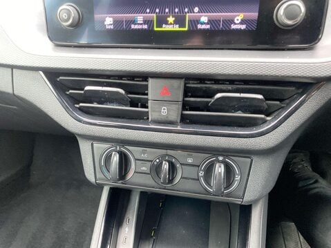 Skoda Kamiq 1.0 TSI SE SUV 5dr Petrol Manual Euro 6 (s/s) (110 ps) One Owner - Service 22