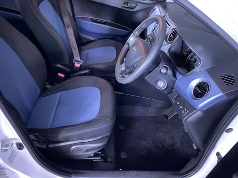 Hyundai i10 1.0 SE Hatchback 5dr Petrol Manual Euro 6 (66 ps) 15