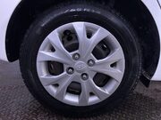 Hyundai i10 1.0 SE Hatchback 5dr Petrol Manual Euro 6 (66 ps) 12