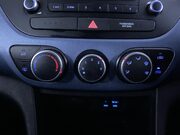 Hyundai i10 1.0 SE Hatchback 5dr Petrol Manual Euro 6 (66 ps) 31