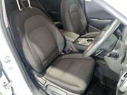 Hyundai KONA 64kWh Premium SUV 5dr Electric Auto (10.5kW Charger) (204 ps) 1 Owner - Cru 14