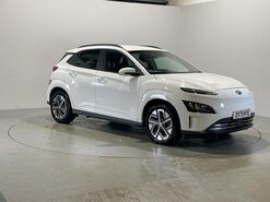 Hyundai KONA 64kWh Premium SUV 5dr Electric Auto (10.5kW Charger) (204 ps) 1 Owner - Cru