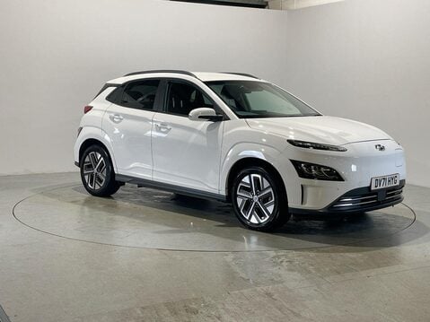 Hyundai KONA 64kWh Premium SUV 5dr Electric Auto (10.5kW Charger) (204 ps) 1 Owner - Cru 2