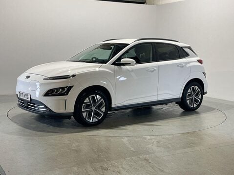 Hyundai KONA 64kWh Premium SUV 5dr Electric Auto (10.5kW Charger) (204 ps) 1 Owner - Cru 4