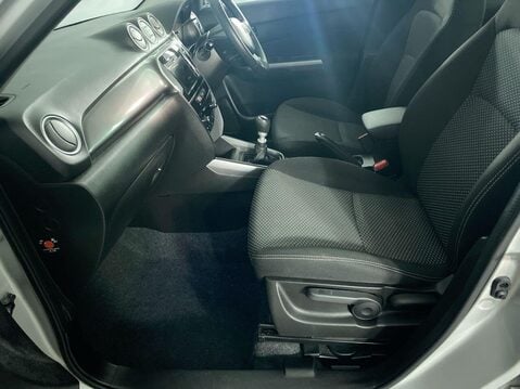 Suzuki Vitara 1.4 Boosterjet MHEV SZ-T SUV 5dr Petrol Hybrid Manual Euro 6 (s/s) (129 ps) 17