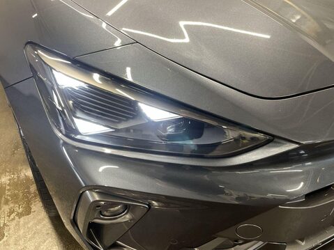 Cupra Leon 1.5 eTSI V3 Hatchback 5dr Petrol Hybrid DSG Euro 6 (s/s) (150 ps) 1 Owner - 22