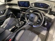 Peugeot 208 1.2 PureTech GT Hatchback 5dr Petrol Manual Euro 6 (s/s) (100 ps) 1 Owner - 15