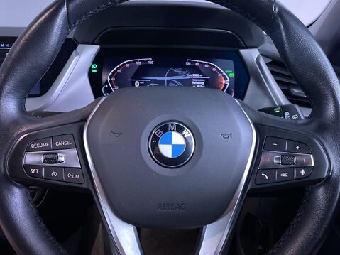 BMW 1 Series 1.5 118i SE (LCP) Hatchback 5dr Petrol DCT Euro 6 (s/s) (136 ps) 1 Owner - 29