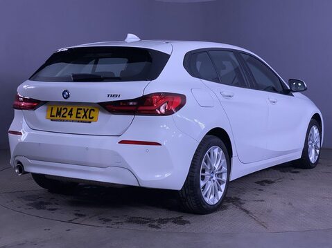 BMW 1 Series 1.5 118i SE (LCP) Hatchback 5dr Petrol DCT Euro 6 (s/s) (136 ps) 1 Owner - 15