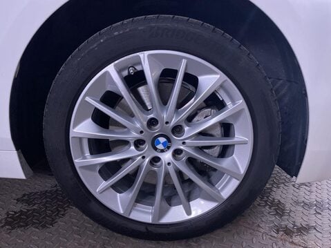 BMW 1 Series 1.5 118i SE (LCP) Hatchback 5dr Petrol DCT Euro 6 (s/s) (136 ps) 1 Owner - 19