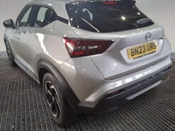 Nissan Juke 1.6 N-Connecta SUV 5dr Petrol Hybrid Auto Euro 6 (143 ps) 1 Owner - Sat Nav