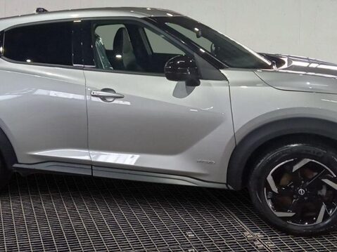 Nissan Juke 1.6 N-Connecta SUV 5dr Petrol Hybrid Auto Euro 6 (143 ps) 1 Owner - Sat Nav 3