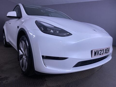 Tesla Model Y (Dual Motor) Long Range SUV 5dr Electric Auto 4WDE (384 bhp) Privacy Glass 11