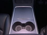 Tesla Model Y (Dual Motor) Long Range SUV 5dr Electric Auto 4WDE (384 bhp) Privacy Glass 33