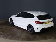 BMW 1 Series 1.5 118i M Sport (LCP) Hatchback 5dr Petrol Manual Euro 6 (s/s) (136 ps) Cr 5
