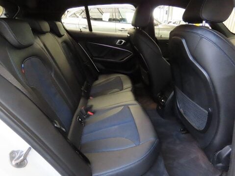 BMW 1 Series 1.5 118i M Sport (LCP) Hatchback 5dr Petrol Manual Euro 6 (s/s) (136 ps) Cr 8