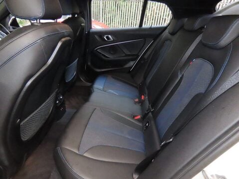 BMW 1 Series 1.5 118i M Sport (LCP) Hatchback 5dr Petrol Manual Euro 6 (s/s) (136 ps) Cr 7