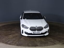 BMW 1 Series 1.5 118i M Sport (LCP) Hatchback 5dr Petrol Manual Euro 6 (s/s) (136 ps) Cr