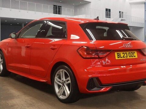 Audi A1 1.0 TFSI 25 S line Sportback 5dr Petrol Manual Euro 6 (s/s) (95 ps) 1 Owner 3