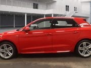 Audi A1 1.0 TFSI 25 S line Sportback 5dr Petrol Manual Euro 6 (s/s) (95 ps) 1 Owner 6