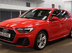 Audi A1 1.0 TFSI 25 S line Sportback 5dr Petrol Manual Euro 6 (s/s) (95 ps) 1 Owner