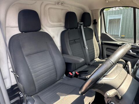 Ford Transit Custom 300 LIMITED P/V ECOBLUE 10