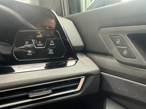 Volkswagen Golf GTD TDI DSG 15