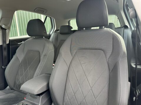 Volkswagen Golf STYLE TDI DSG 12