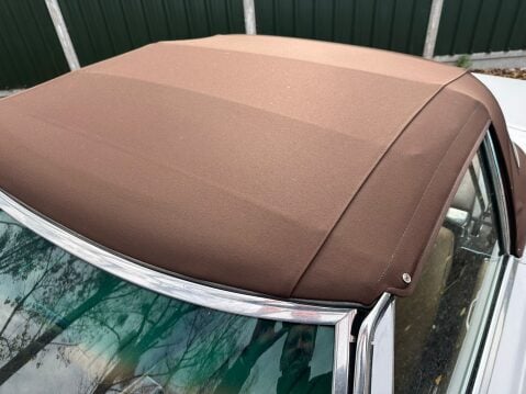 Mercedes-Benz SL Series 280 SL 20