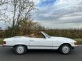 Mercedes-Benz SL Series 280 SL 12