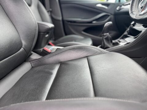 Vauxhall Astra 1.4i Turbo Elite Nav Euro 6 5dr 17
