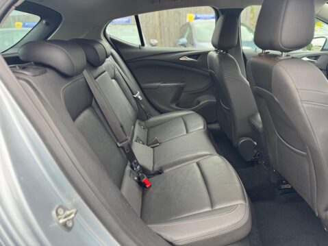 Vauxhall Astra 1.4i Turbo Elite Nav Euro 6 5dr 23