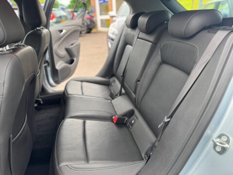 Vauxhall Astra 1.4i Turbo Elite Nav Euro 6 5dr 33
