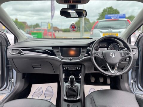 Vauxhall Astra 1.4i Turbo Elite Nav Euro 6 5dr 34