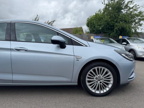 Vauxhall Astra 1.4i Turbo Elite Nav Euro 6 5dr 7