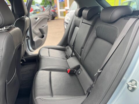 Vauxhall Astra 1.4i Turbo Elite Nav Euro 6 5dr 33