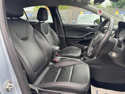Vauxhall Astra 1.4i Turbo Elite Nav Euro 6 5dr 18