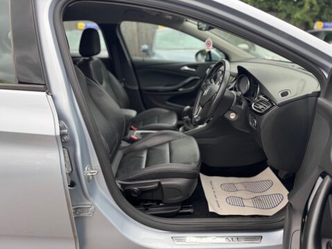 Vauxhall Astra 1.4i Turbo Elite Nav Euro 6 5dr 19