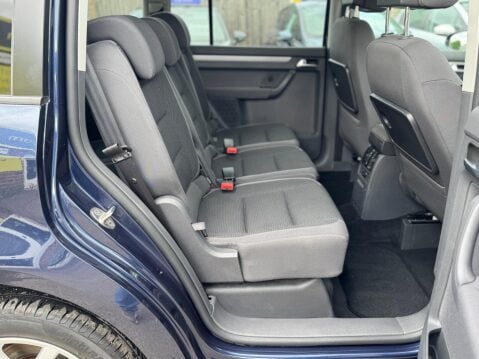 Volkswagen Touran 2.0 TDI SE Euro 5 5dr 19