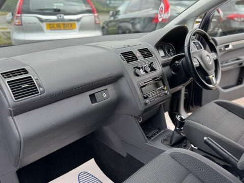 Volkswagen Touran 2.0 TDI SE Euro 5 5dr 21