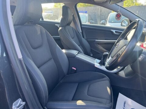 Volvo V60 2.0 D4 SE Euro 6 (s/s) 5dr 15