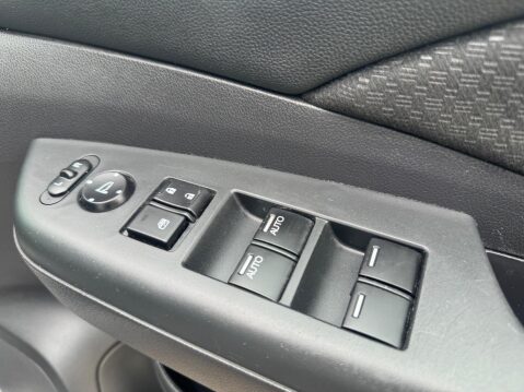 Honda CR-V 2.0 i-VTEC S Euro 6 (s/s) 5dr 29