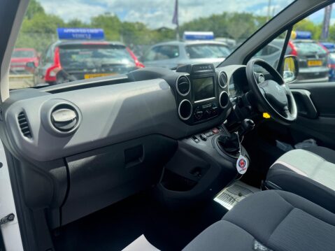 Peugeot Partner 1.6 BlueHDi 854 Professional L1 5dr 17